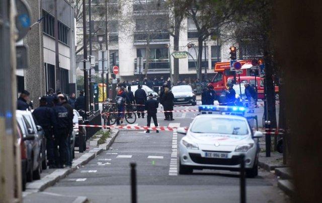 Afghan man detained in Paris after knifing 7