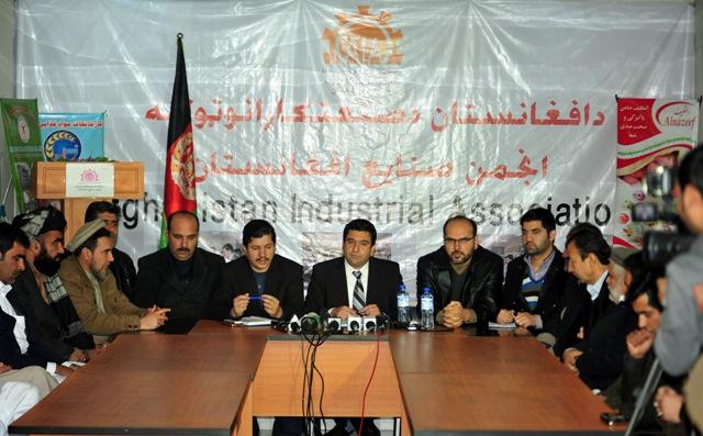 “اگر حکومت توجه نکند، فابريکه هاى ذوب آهن از فعاليت باز می‌ماند”