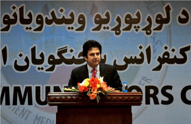 رحیمی: سیاست های کلی افغانستان مبهم است و دیدگاه واحدی دراین زمینه وجود ندارد