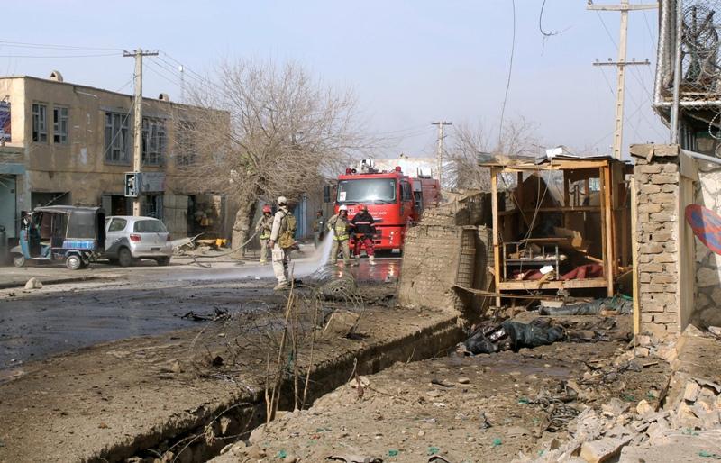 5 militants, policeman killed in police HQ attack