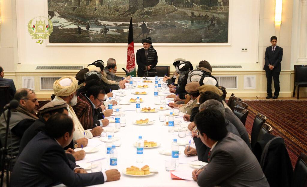 رييس جمهور: تامين صلح نيازمند حرکت صريح و سرتاسرى می‌باشد