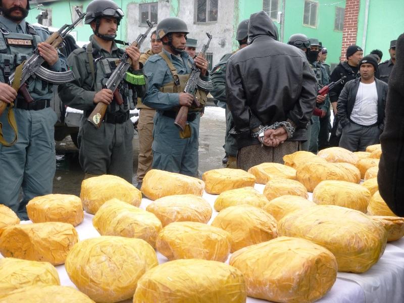 Smuggler held with 288kg drugs in Ghazni