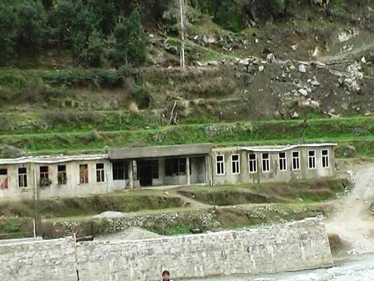 Kunar residents warn of retaking school land