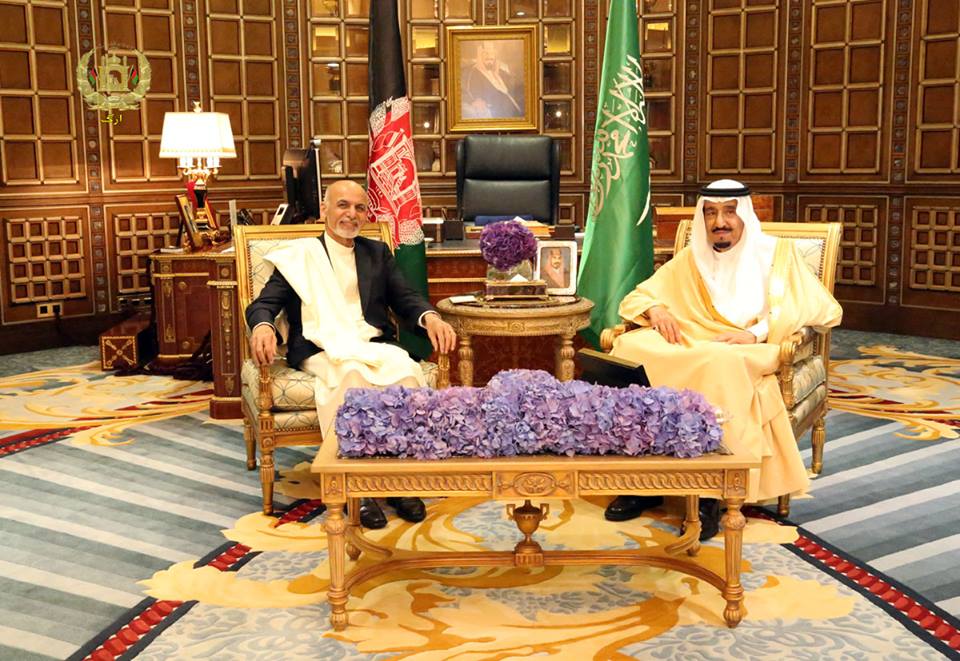 کارشناسان: افغانستان درسياست خارجی خود تعادل را درنظر بگيرد