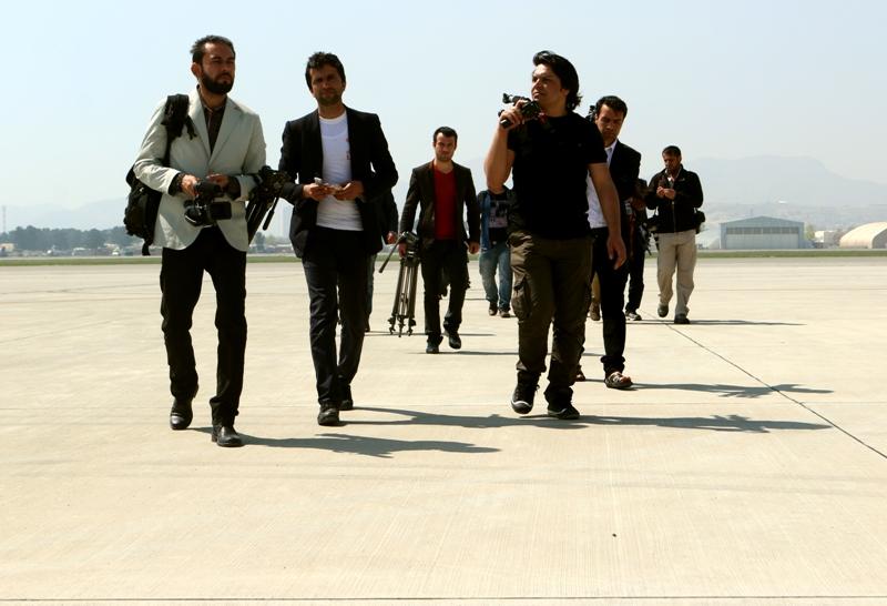 خبرنگاران به دليل بى نظمى، مانور پيلوتان قوای هوايی افغان را تحريم کردند