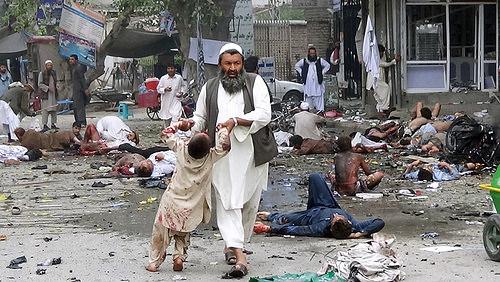 Suicide bombing left 33 civilians dead and 100 hurt