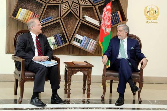 Abdullah asks SIGAR to help fight corruption