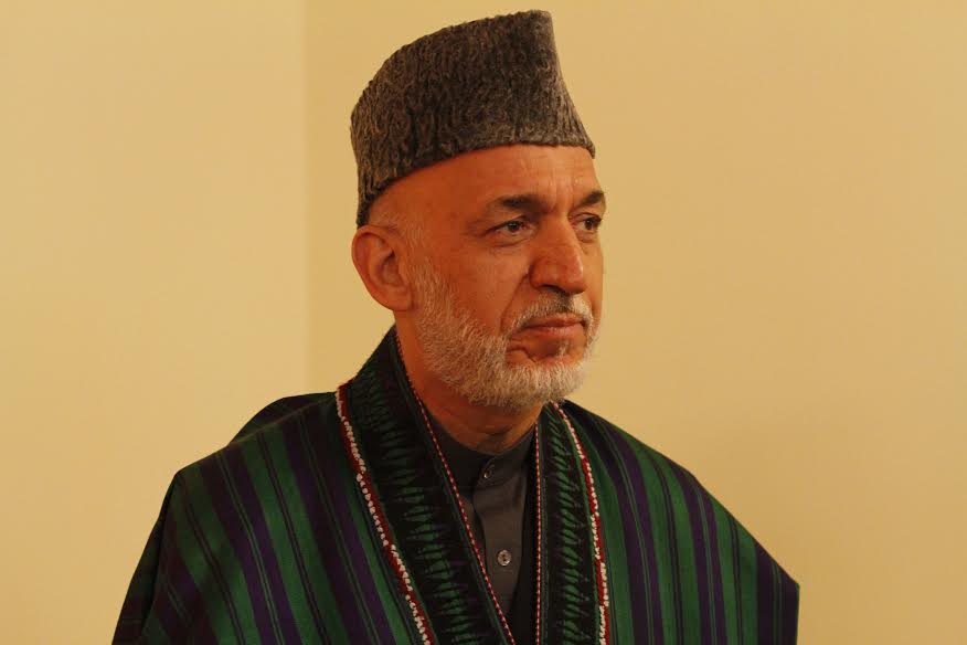 Karzai leaves for Tajikistan on 2-day visit