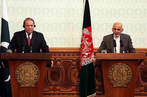 Ghani, Sharif resolve to fight against opponents of peace