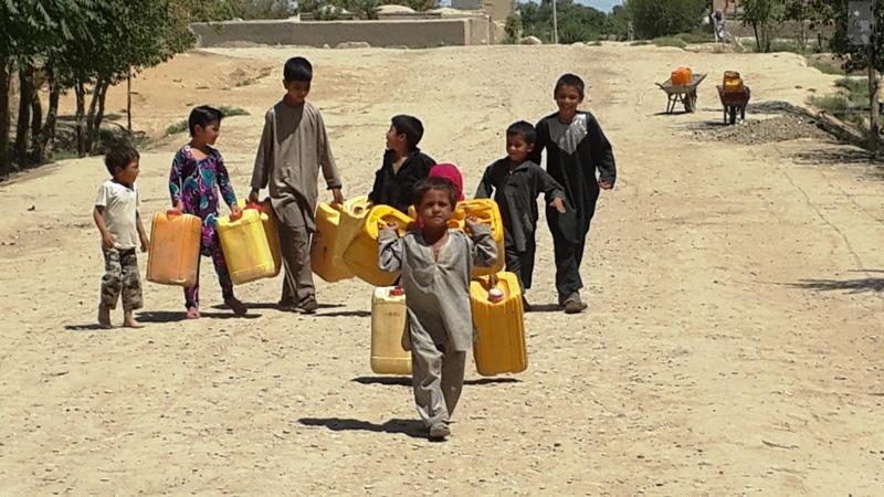 مردم ولسوالى هاى لعل وسرجنگل وفيض آباد با مشکلات صحى وآب آشاميدنى مواجه اند
