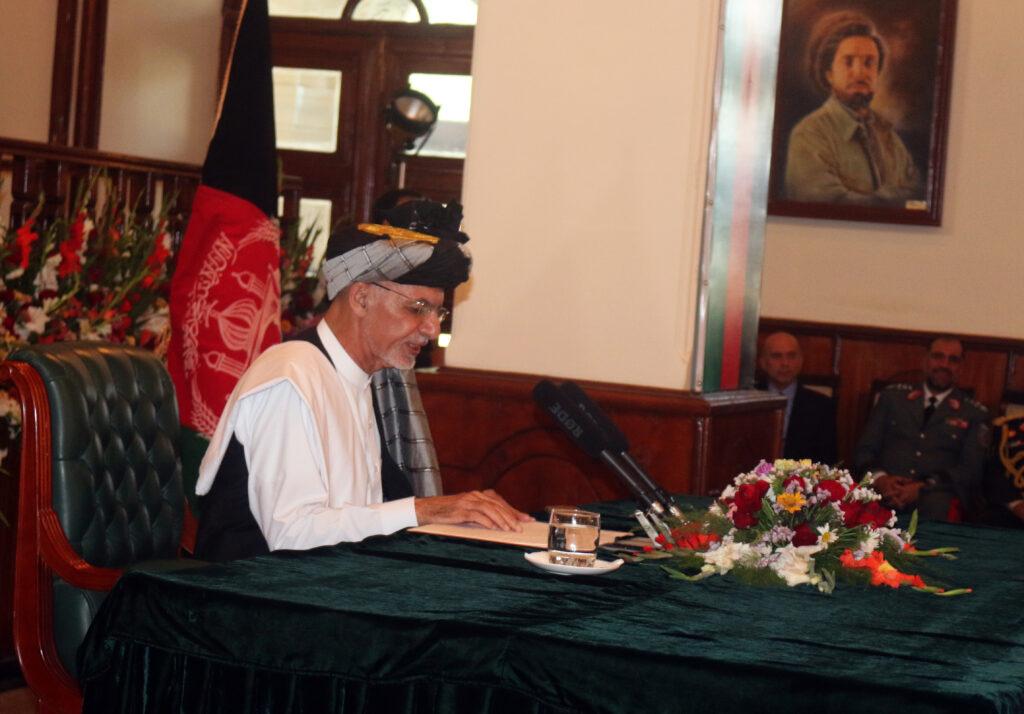 غنى : افغانستان هديۀ هيچ کس به افغانها نيست