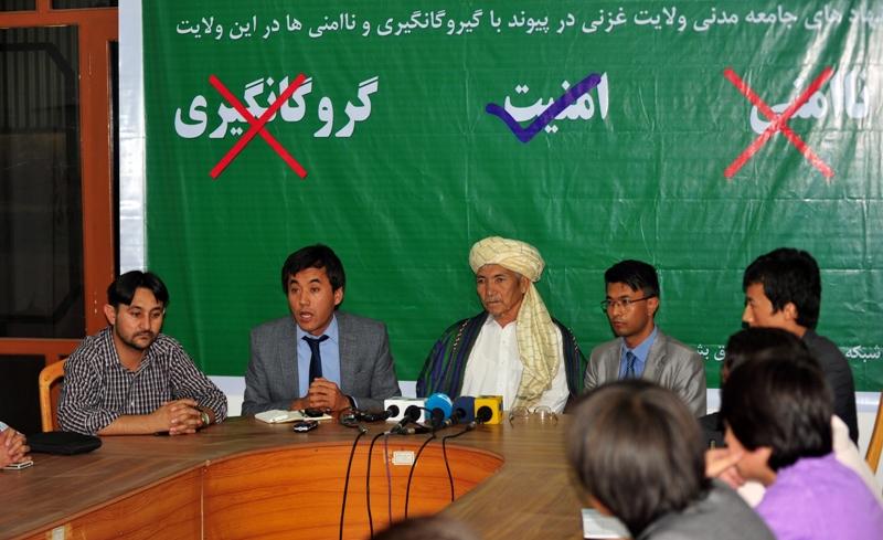 Ghazni governor accused of meeting Daesh leaders