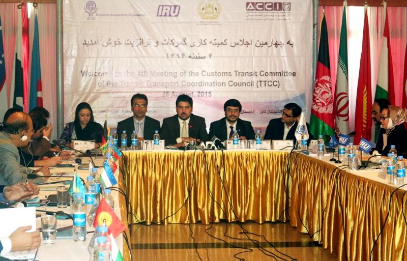 “افغانستان می‌تواند نقش عمده در رشد تجارت در منطقه داشته باشد”