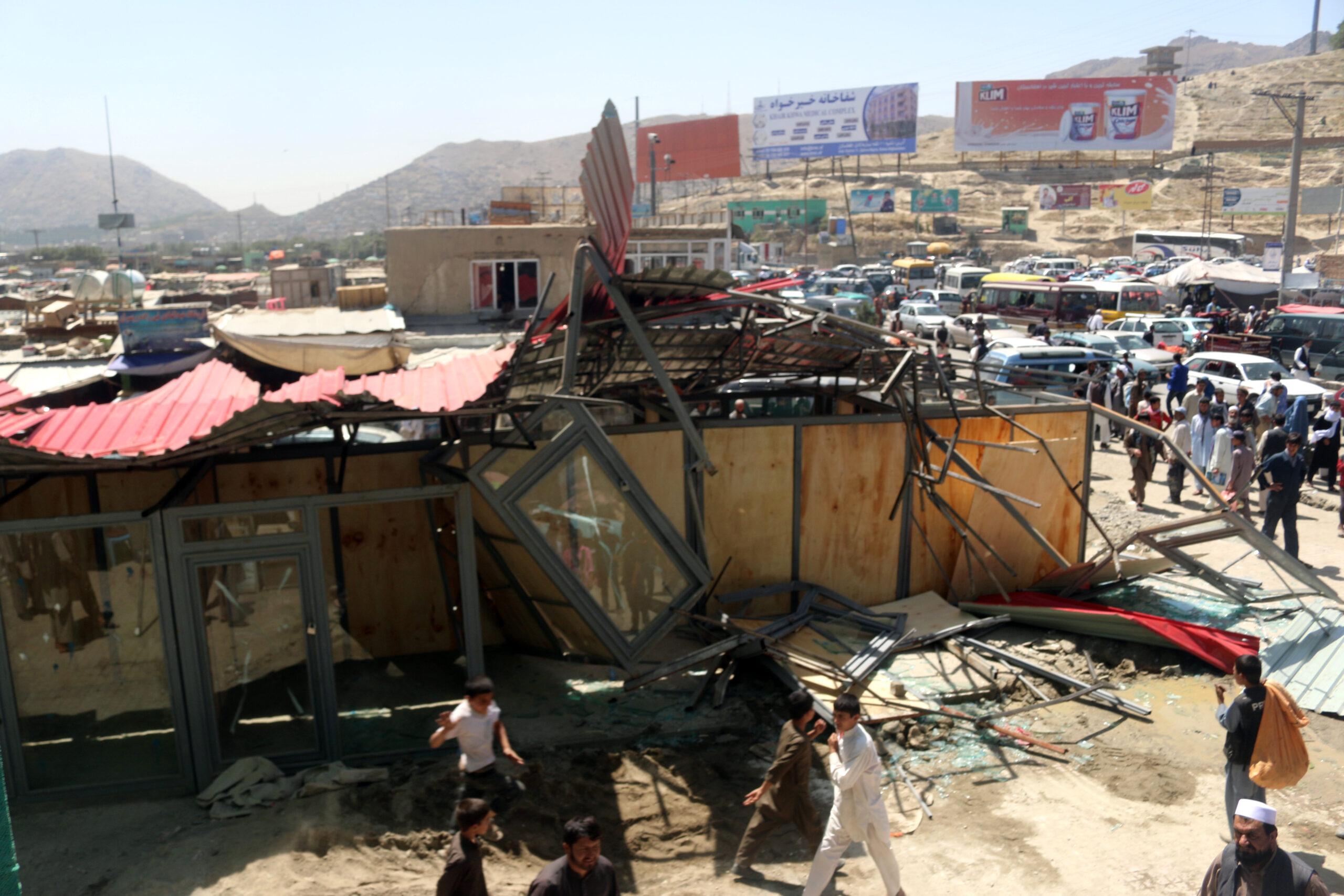 دکان های تخریب شده ، سرای شمالی ، کابل