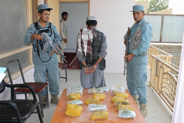 Police seize 200 kilograms of drugs, detain 2 smugglers