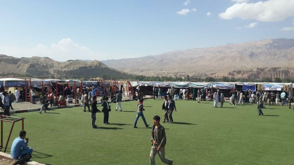 Thousands attend exhibition, concert in Bamyan