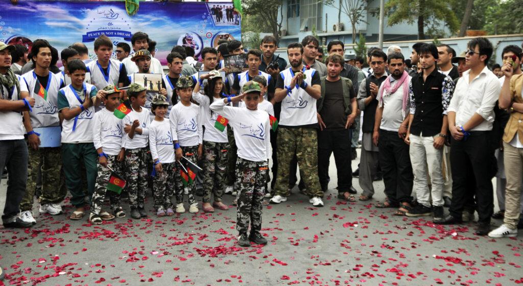 “در ساختار شوراى عالى صلح تغييرات مثبت آورده شود”