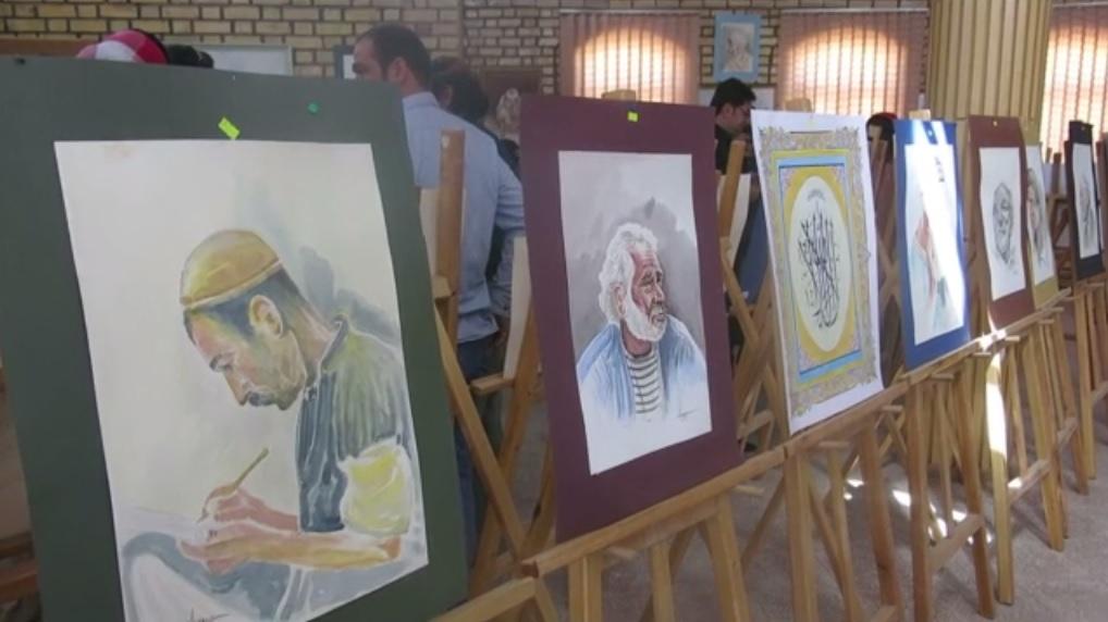 بلخ کې د يوه سپين ږيري انځور ګر  ۱۵۰ انځورونه  نندارې ته وړاندې شول