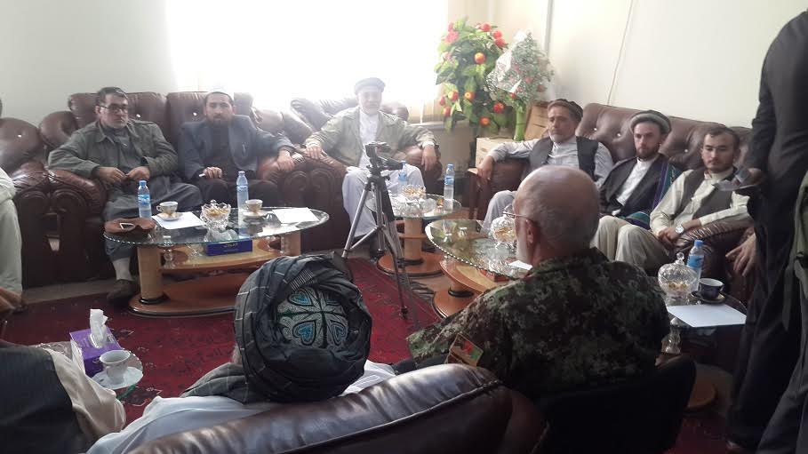 د تخار جهادي قوماندانانو له امنيتي ځواکونو ملاتړ وکړ