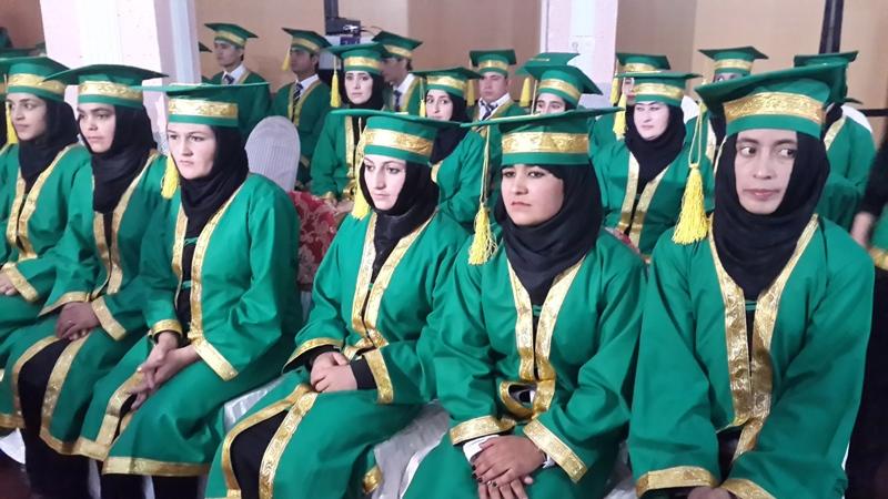 اولين گروه نرسها در بدخشان سند فراغت گرفتند