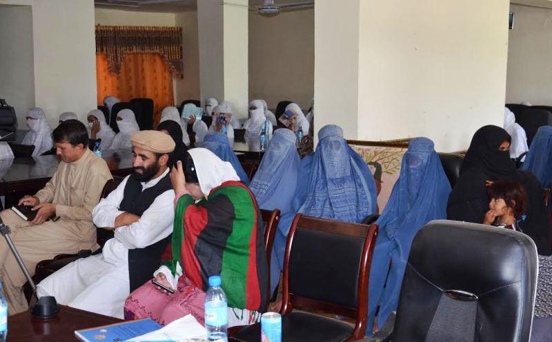 د خوست يوشمېر مېرمنو له ملي ځواکونو ملاتړ څرګند کړ