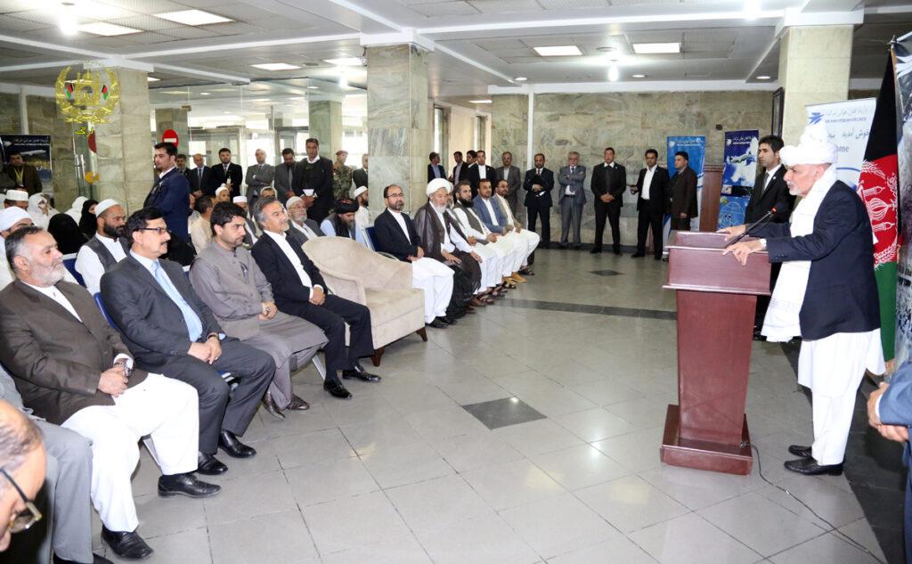 Ghani welcomes hajj pilgrims, visits Daud hospital