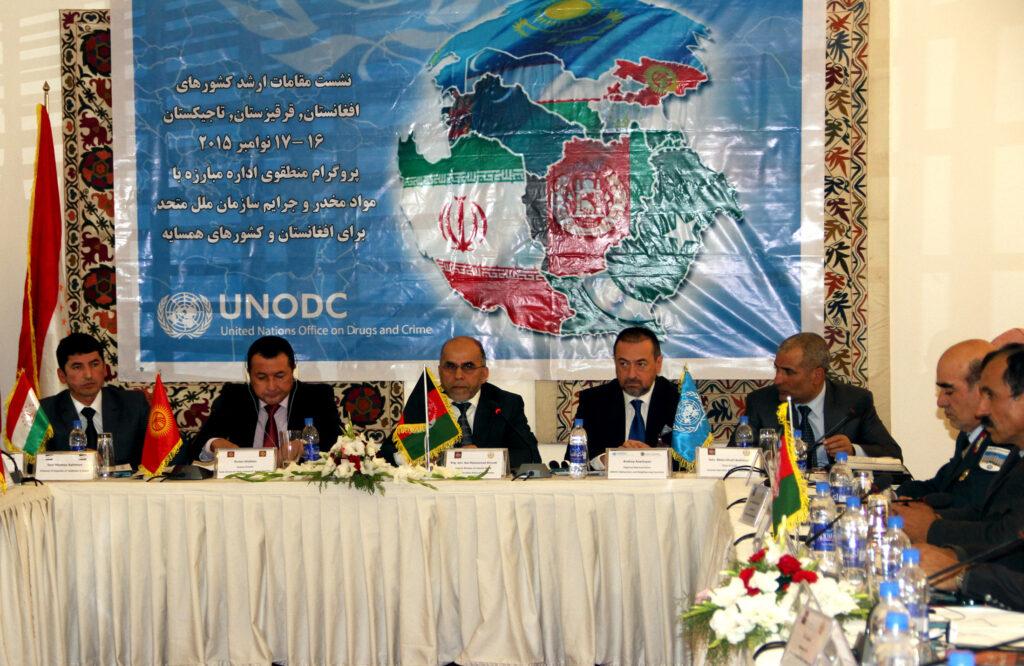 در ششمين نشست سه جانبه بر جلوگيرى از ساخت دواهاى نشه آور تاکيد شد