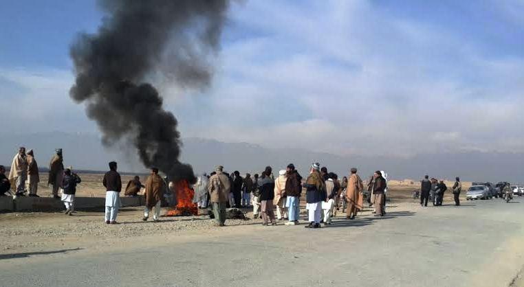 Bagram residents protest against MoD over unpaid land rent