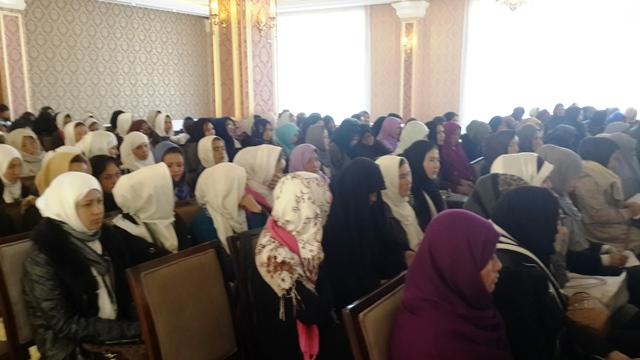 Speakers underline more proactive political role for women