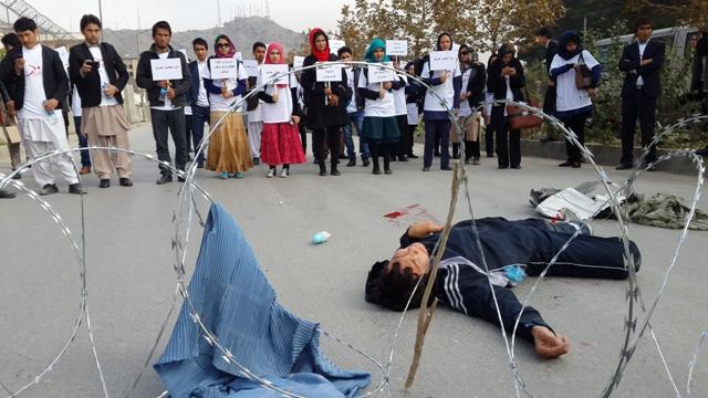 “با تامين امنيت و اشتغالزايى جلو فرار جوانان از کشور گرفته شود”