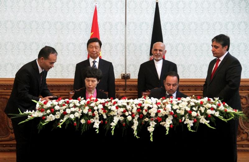 Afghanistan, China sign cooperation accords