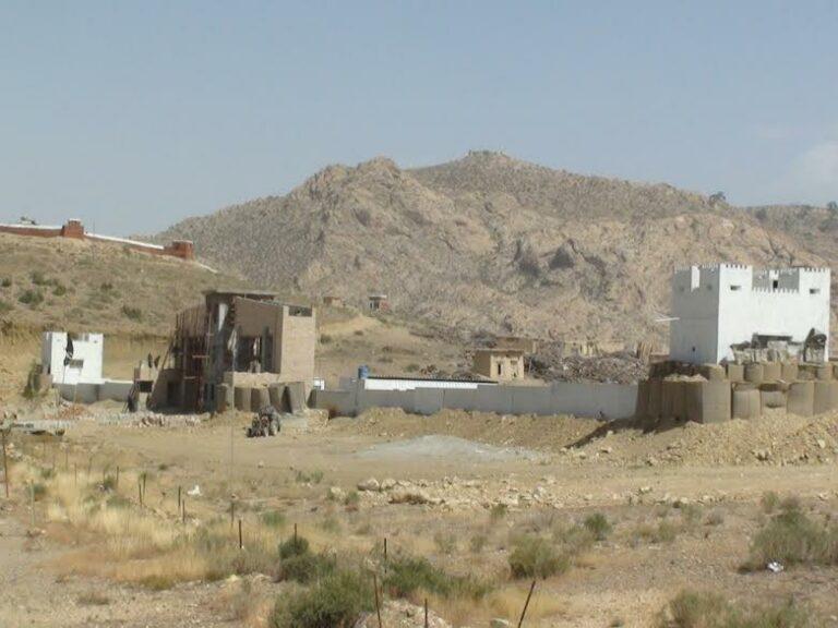 Militant attack sparks Afghan-Pak border skirmish