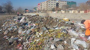 “شاروالی با امکانات دست داشته نمى تواند جلو انبار کثافات را بگيرد”