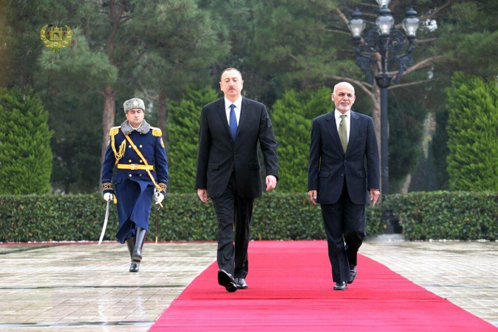 Ghani in Baku as Afghanistan, Azerbaijan sign two documents