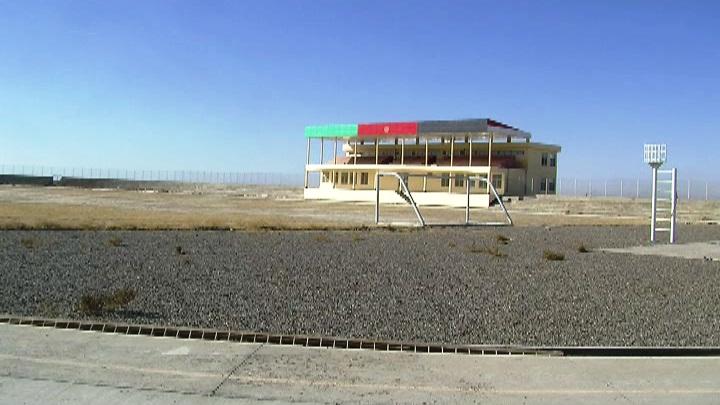 مشکل ورزشکاران با اعمار استديوم استندرد در نيمروز حل گرديد