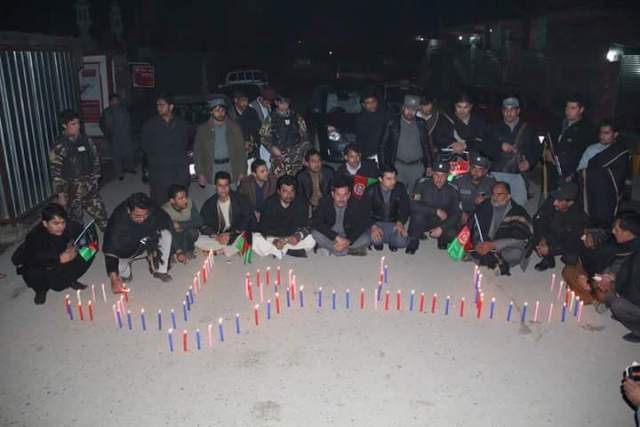 Hundreds attend candlelight vigil in Jalalabad