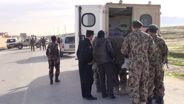 د بلخ په ځانمرګي برید کې ٣ سرتېري وژل شوي او ١٨ نور ټپیان دي