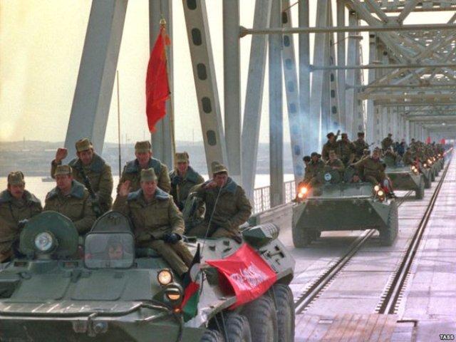 Afghans mark 32nd anniversary of Soviet forces withdrawal from Afghanistan