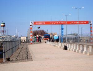 Iran deports hundreds of Afghan refugee children