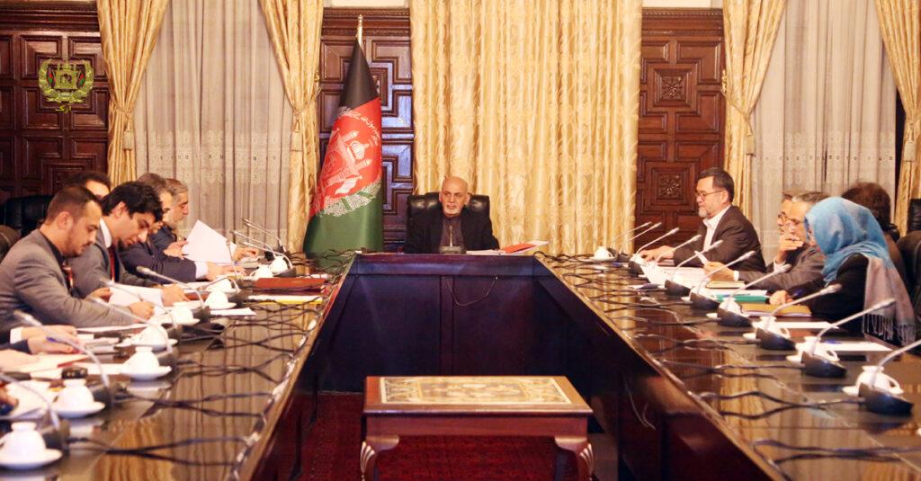 در ده ماه ٦٠٠ قرارداد به ارزش ٩٧ ميليارد افغانى منظور شده است