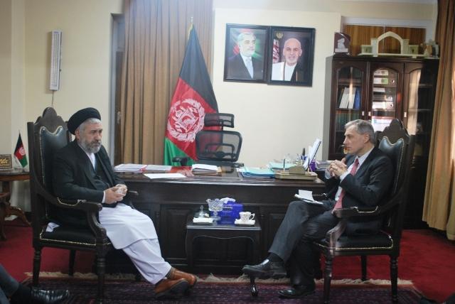 Afghan government, EU agree to talk on refugees issue