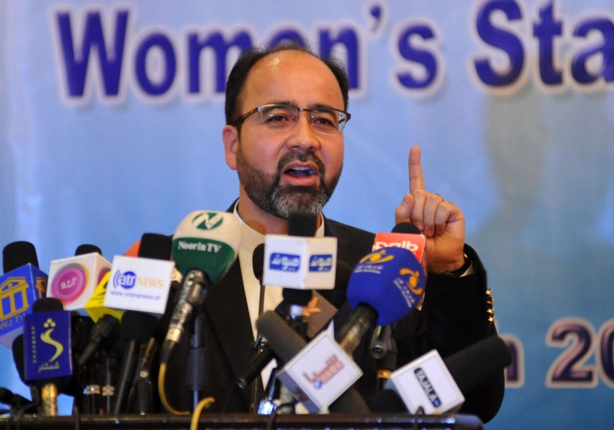 First hajj flight 20 days later, says minister