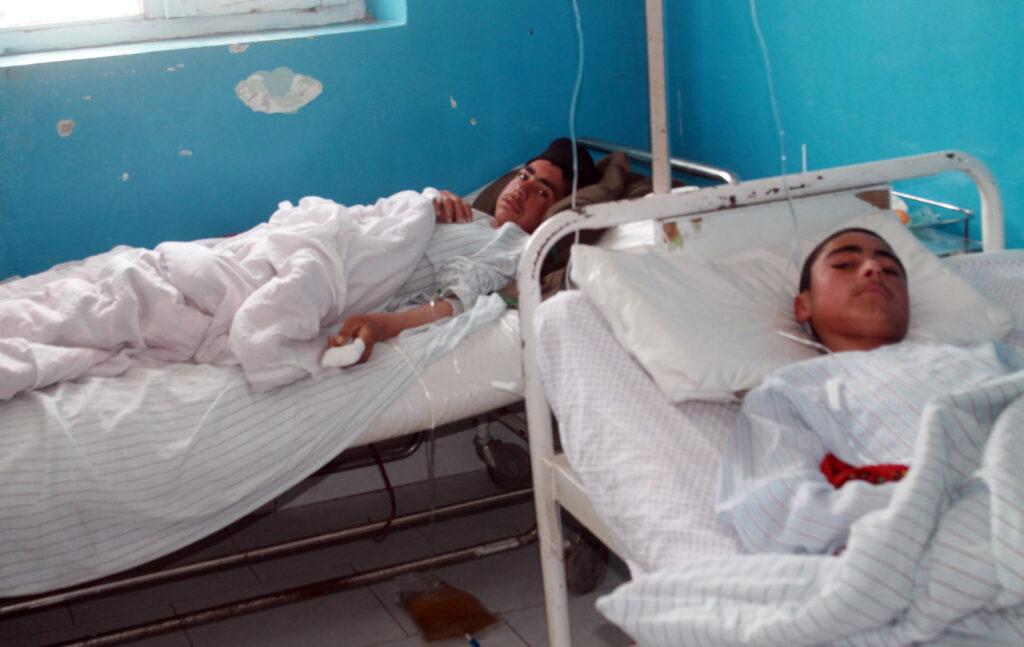 در اصابت مرمی هاوان دو جوان مجروح شدند