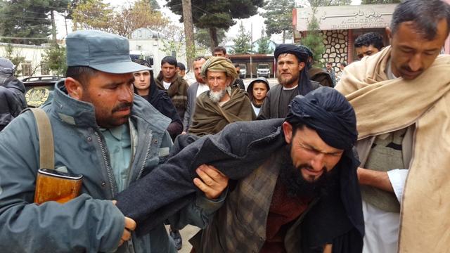 1 dead, 4 injured as rival protesters clash in Faryab