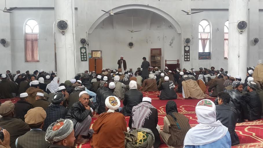 په تخار کې لسګونو عالمانو د يوه ديني عالم د قاتل د نيولو غوښتنه وکړه