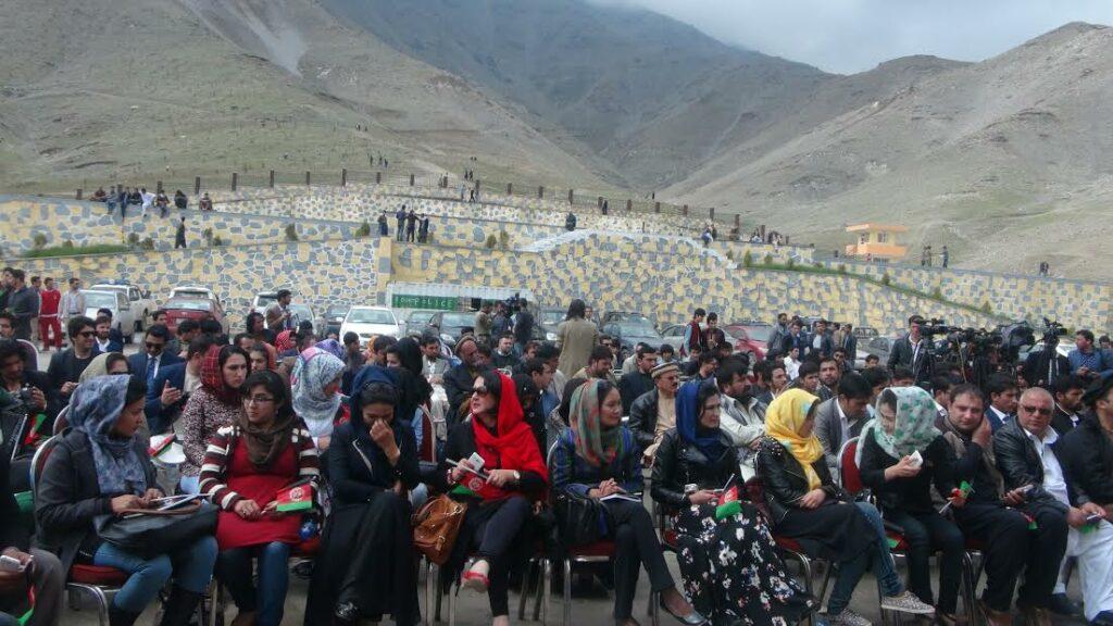 Hundreds arrive in Parwan for Gul-i-Arghawan festival