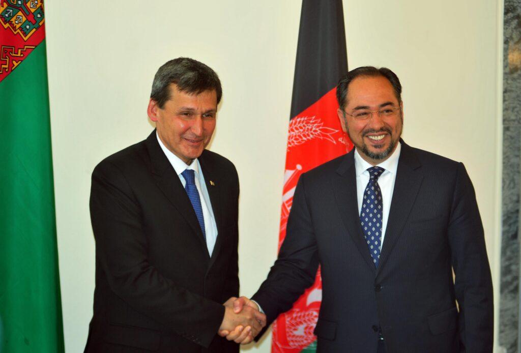 Afghan, Turkmen FMs stress enhanced bilateral ties