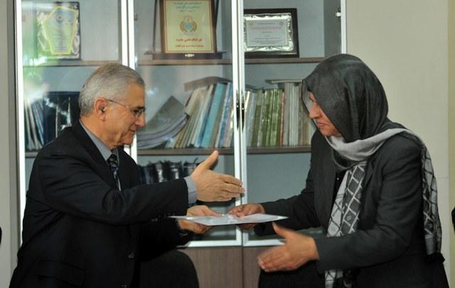 تفاهمنامه حمایت و تقویت زبان های ملی کشور امضا شد
