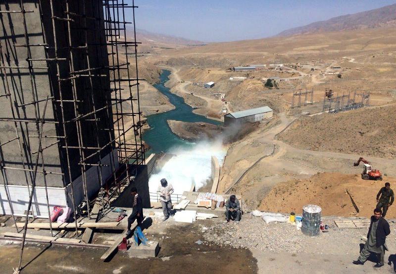 Salam Dam  on the construction