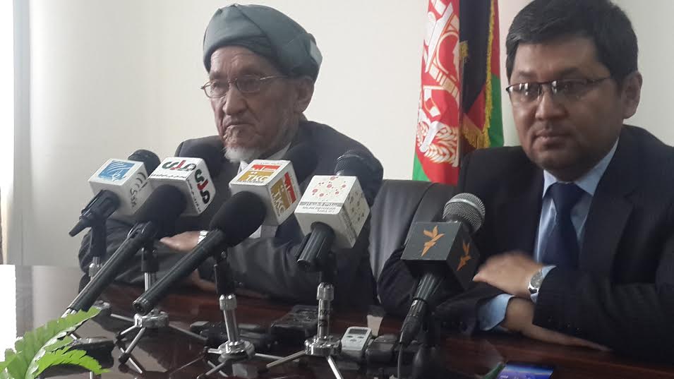 والی باميان: حکومت به خواست مردم در انتخاب مسير “توتاپ” توجه کند